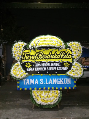 Papan Bunga Duka di Talasi